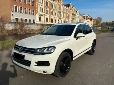 Gebraucht VW Touareg 239 PS (175 kW) 2010 Weiß SUV