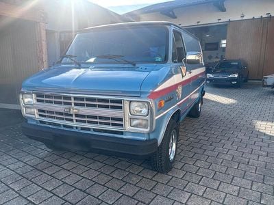 Usado Chevrolet G 147 HP (108 kW) 1990 Azul Van