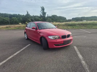 Gebraucht BMW 118 150 PS (110 kW) 2009 Rot Kleinwagen