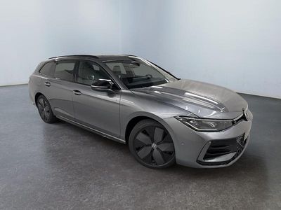 Neu VW Passat Style 193 PS (141 kW) 2025 5x  diabase grey met. Kombi