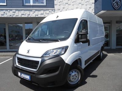 Weiss (kaolin) Gebraucht 2024 Peugeot Boxer Van | 27.990 € (Fairer Preis)