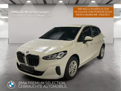 Gebraucht BMW 218 Active Tourer 136 PS (100 kW) 2023 Weiß Van / Kleinbus