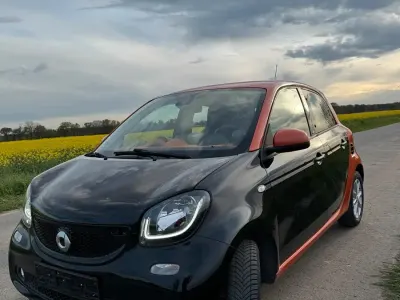 Usata Smart ForFour 90 CV (66 kW) 2016 Nero Utilitaria