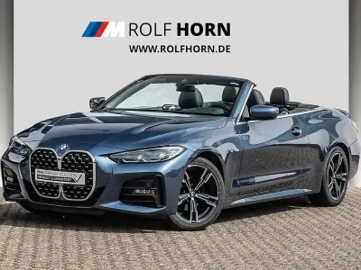 Gebraucht BMW 420 Cabriolet M Sport 184 PS (135 kW) 2022 Arctic race blue metallic Cabrio