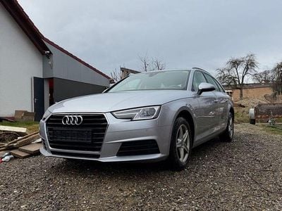 Gebraucht Audi A4 Design 150 PS (110 kW) 2018 Grau Kombi