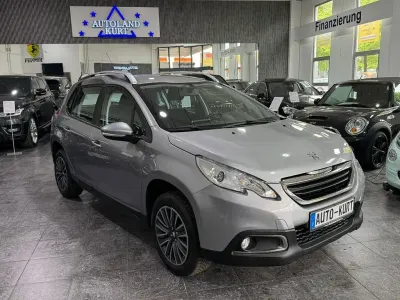 Gebraucht Peugeot 2008 Active 82 PS (60 kW) 2015 Gris artense SUV