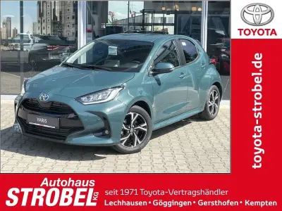 Neu Toyota Yaris Hybrid Comfort 116 PS (85 kW) 2026 Grün Limousine