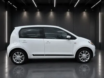 Gebraucht VW up! CLUB 60 PS (44 kW) 2016 Weiß Kleinwagen