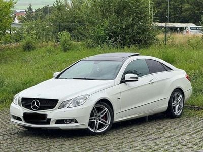 Mercedes E200