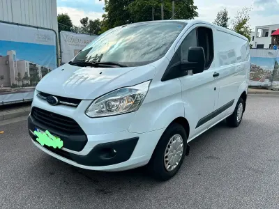Gebraucht Ford Transit Custom 155 PS (114 kW) 2014 Weiß Van
