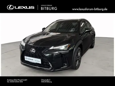 Neu Lexus UX 300h Sport Design Packet 200 PS (147 kW) 2026 Schwarz SUV