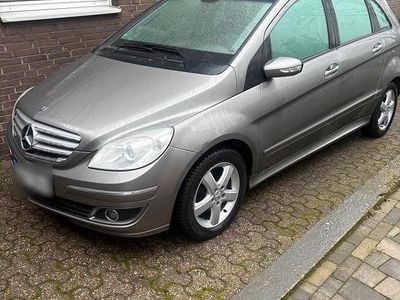 Gebraucht Mercedes B170 115 PS (84 kW) 2006 Grau Van / Kleinbus