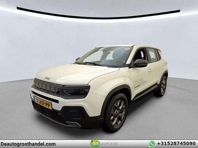 Usado Jeep Avenger EV Longitude 114 kW (156 HP) 2024 Branco SUV