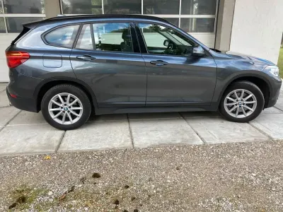 Gebraucht BMW X1 Advantage 190 PS (139 kW) 2016 Grau SUV