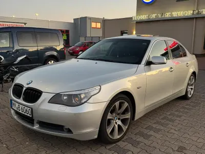 Gebraucht BMW 523 177 PS (130 kW) 2007 Silber Limousine