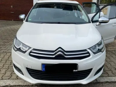 Käytetty Citroën C4 PureTech 131 HP (96 kW) 2015 Valkoinen Viistoperä
