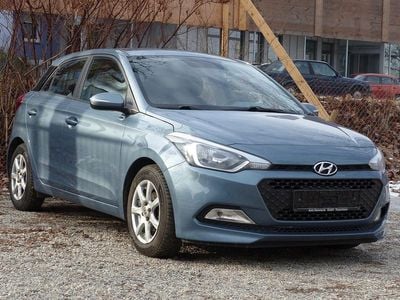 Blau Gebraucht 2016 Hyundai i20 Classic Kleinwagen | 3.650 € (Superpreis)