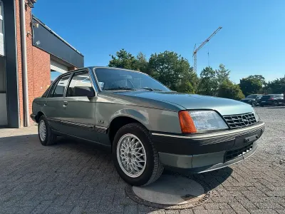 Gebraucht Opel Rekord Exklusiv 101 PS (74 kW) 1984 Limousine