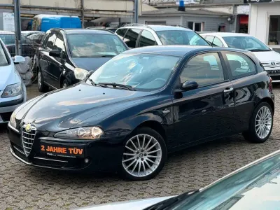 Gebraucht Alfa Romeo 147 105 PS (77 kW) 2007 Schwarz Kleinwagen