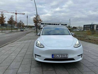 Gebraucht 2022 Tesla Model Y El 514 PS (59.500 €) | 33649 Bielefeld ...