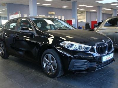 Gebraucht BMW 118 Advantage 140 PS (102 kW) 2020 Schwarz Kleinwagen