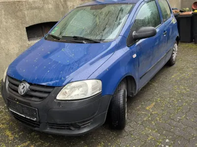 Używany VW Fox 54 KM (39 kW) 2006 Niebieski Hatchback