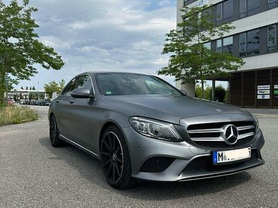 Usata Mercedes C300 258 CV (189 kW) 2019 Grigio Berlina
