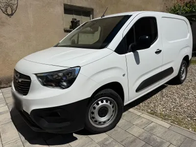 Gebraucht Opel Combo 102 PS (75 kW) 2022 Weiß Van / Kleinbus
