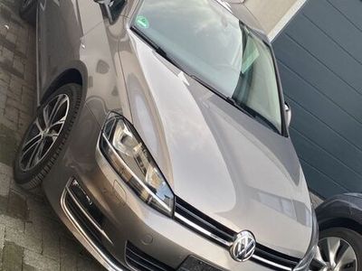 gebraucht VW Golf VII 1,6 tdi Match Navi Sitzh. Klimaaut. 17 Zoll Aluf. PDC