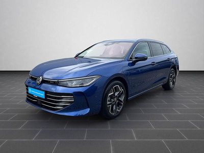 Reef blue metallic (metallic) Gebraucht 2024 VW Passat Limousine | 41.200 € (Superpreis)