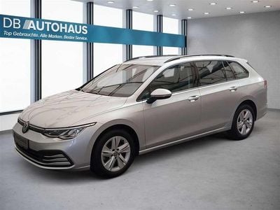 Silber Gebraucht 2023 VW Golf VIII Life Kombi | 20.980 € (Guter Preis)