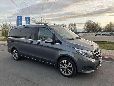 Gebraucht Mercedes V220 Edition 190 PS (139 kW) 2015 Grau Van / Kleinbus