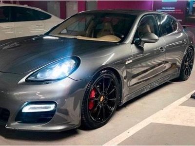 Porsche Panamera GTS