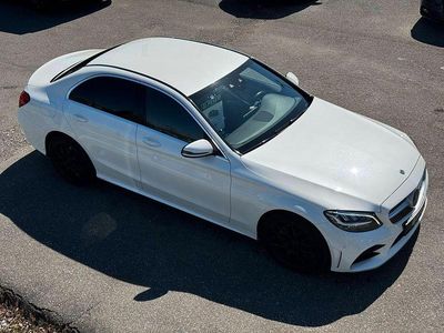 Usata Mercedes C200 AMG line 160 CV (117 kW) 2019 Bianco Berlina