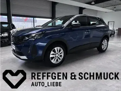 Second-hand Peugeot 3008 Active 131 CP (96 kW) 2023 Albastru SUV
