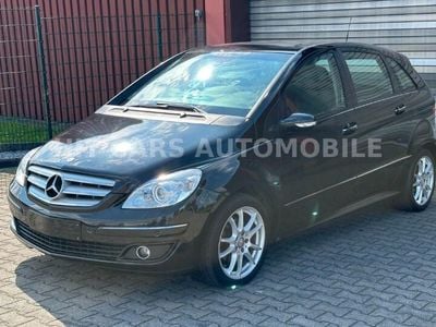 Mercedes B200