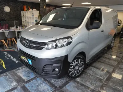 Używany Opel Vivaro Edition 177 KM (130 kW) 2020 Srebrny Minivan