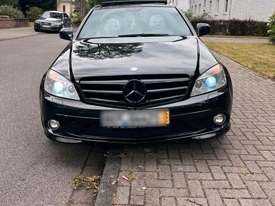 Gebraucht Mercedes C320 224 PS (164 kW) 2008 Schwarz Limousine