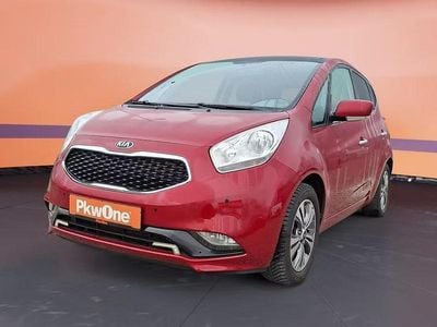 Second-hand Kia Venga 125 CP (91 kW) 2016 Roșu Hatchback