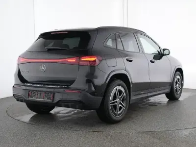 Gebraucht Mercedes EQA250 Advanced 139 kW (190 PS) 2025 Schwarz SUV