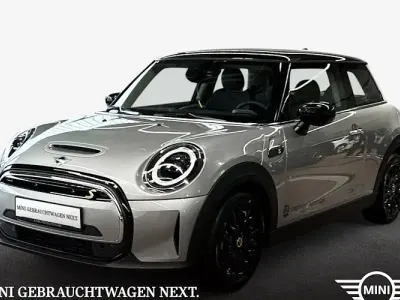 Brugt Mini Cooper SE Classic 135 kW (184 HK) 2025 Sølv Hatchback