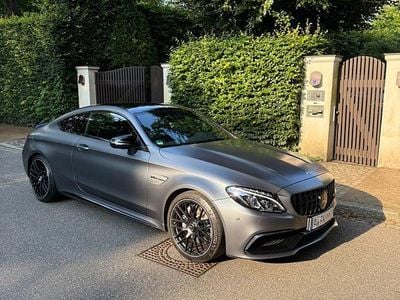 Mercedes C63 AMG