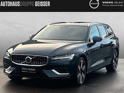 Gebraucht Volvo V60 Plus 350 PS (257 kW) 2025 Blau Kombi
