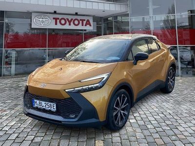 Neu Toyota C-HR 223 PS (164 kW) 2025 Gold SUV