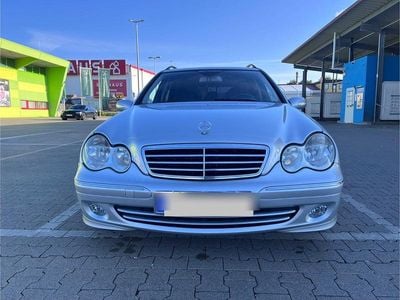 Mercedes C200