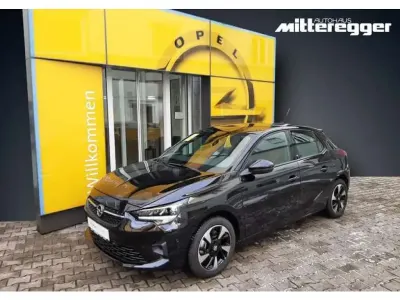 Gebraucht Opel Corsa-e GS Line 100 kW (136 PS) 2023 Diamant schwarz/karbon schwarz (metallic) Kleinwagen