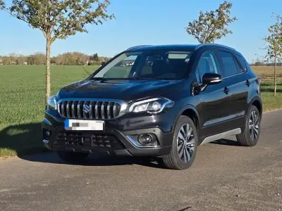 Usata Suzuki SX4 S-Cross Comfort+ 129 CV (94 kW) 2021 Nero SUV