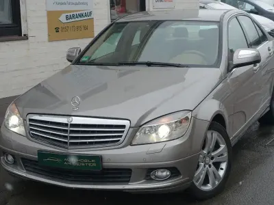 Usata Mercedes C230 204 CV (150 kW) 2007 Argento Berlina