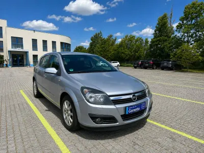 Usata Opel Astra Cosmo 120 CV (88 kW) 2006 Grigio Utilitaria