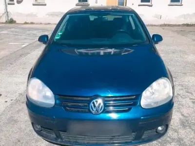 Gebraucht VW Golf V 80 PS (58 kW) 2008 Blau Kleinwagen